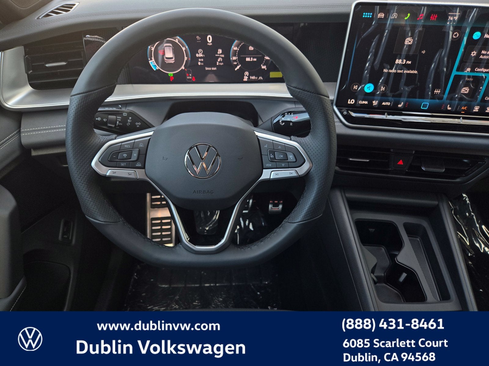 2026 Volkswagen Tiguan 2.0T SE R-Line Black