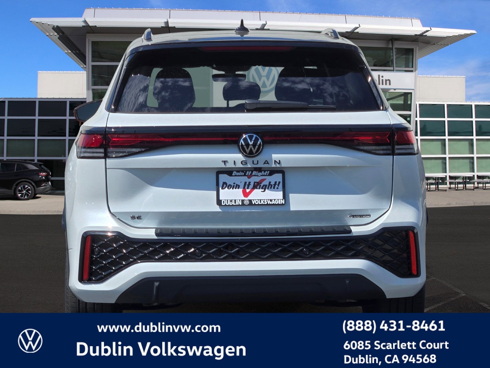 2026 Volkswagen Tiguan 2.0T SE R-Line Black