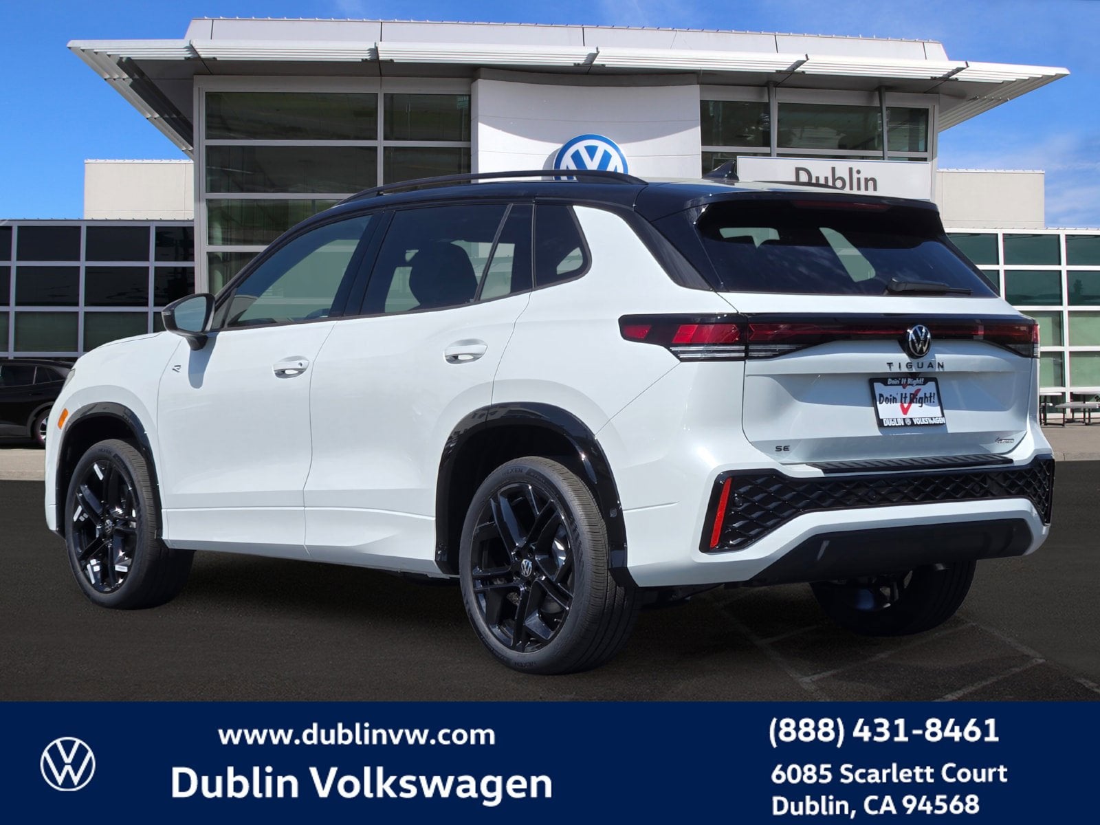 2026 Volkswagen Tiguan 2.0T SE R-Line Black