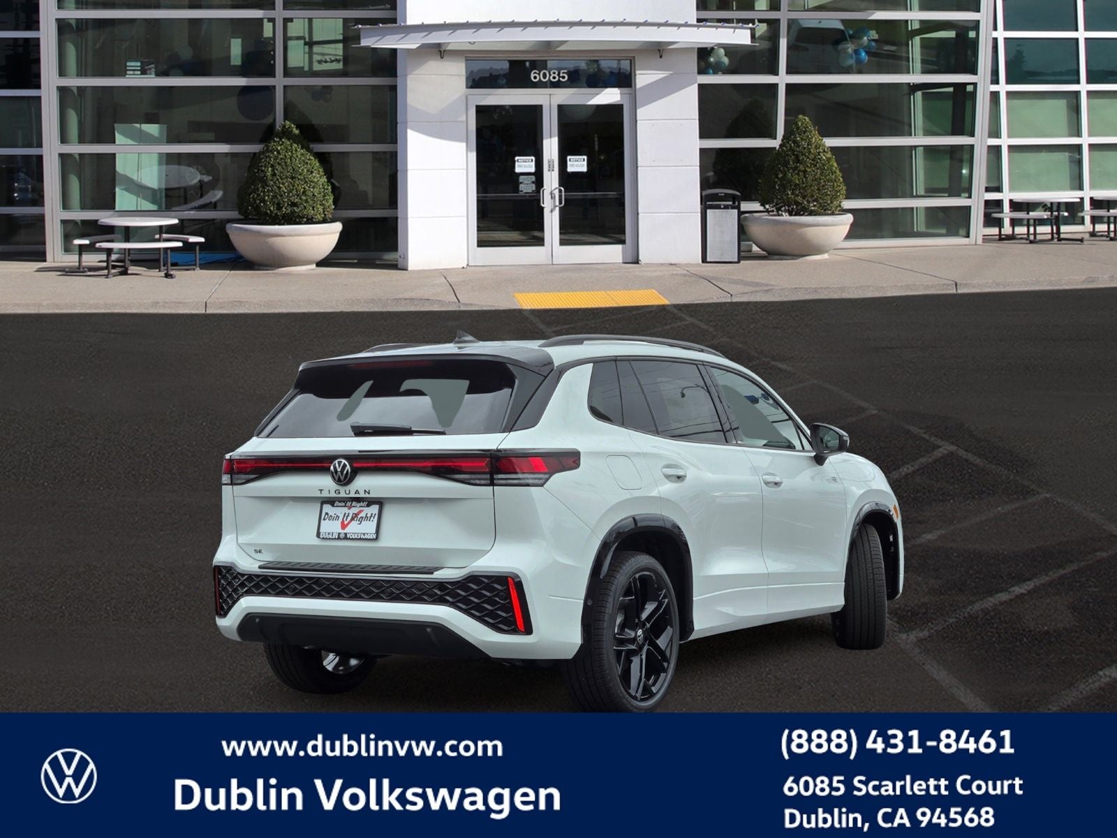 2026 Volkswagen Tiguan 2.0T SE R-Line Black