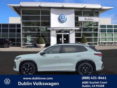 2026 Volkswagen Tiguan 2.0T SE R-Line Black