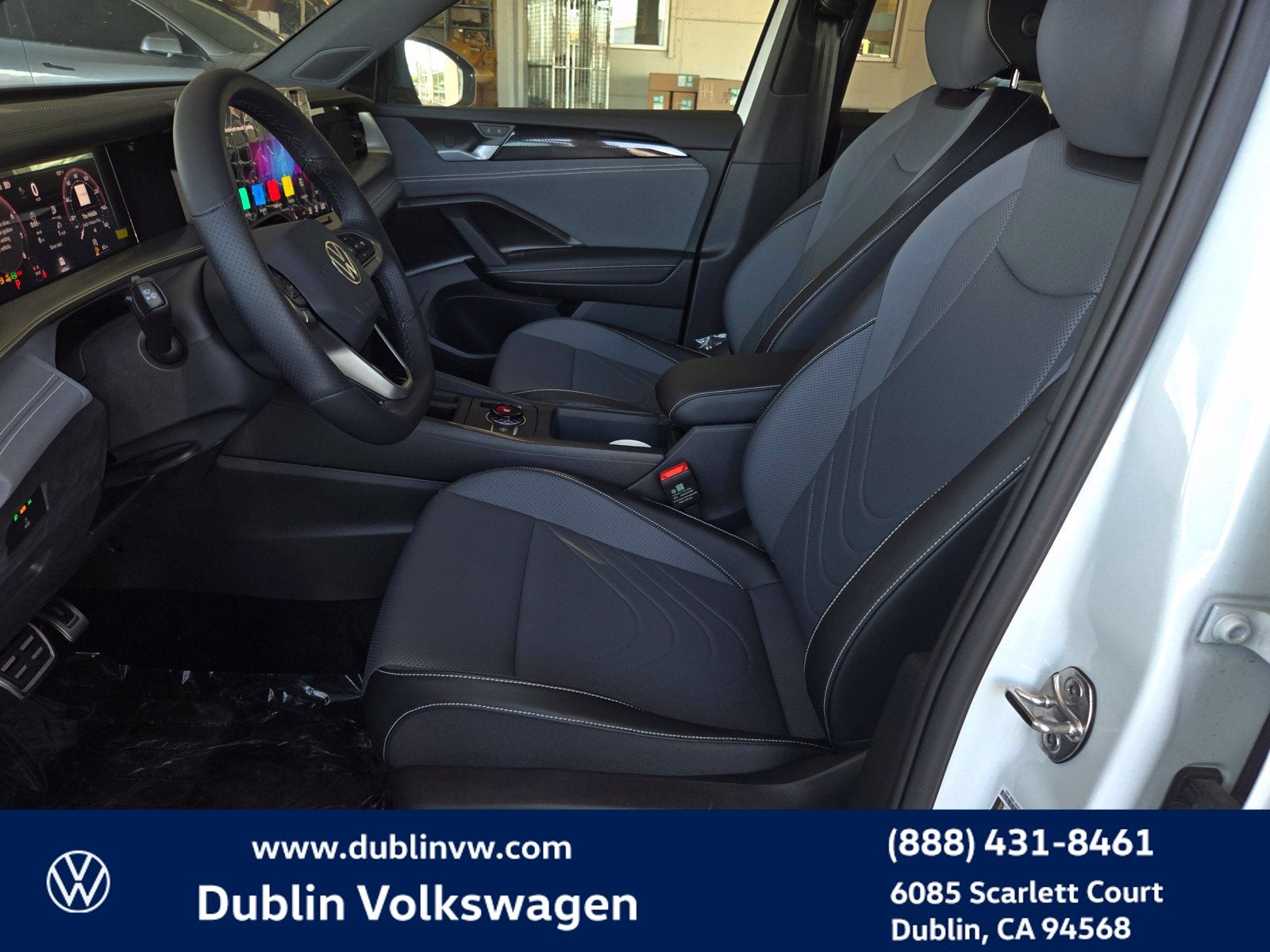 2026 Volkswagen Tiguan SE R-Line Black