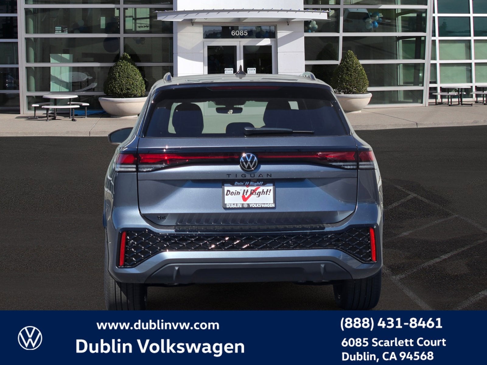 2026 Volkswagen Tiguan SE R-Line Black