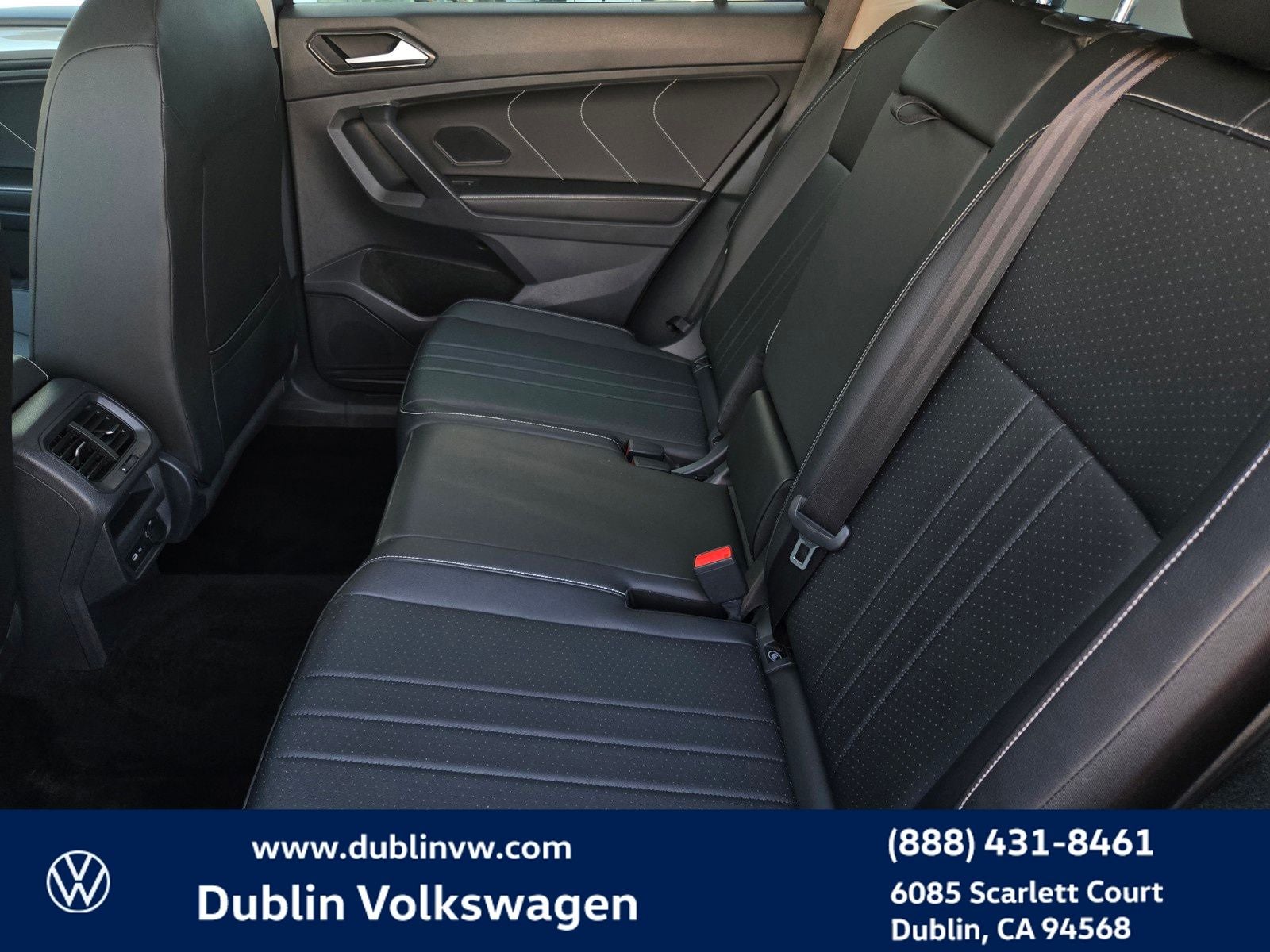 2023 Volkswagen Tiguan 2.0T SE