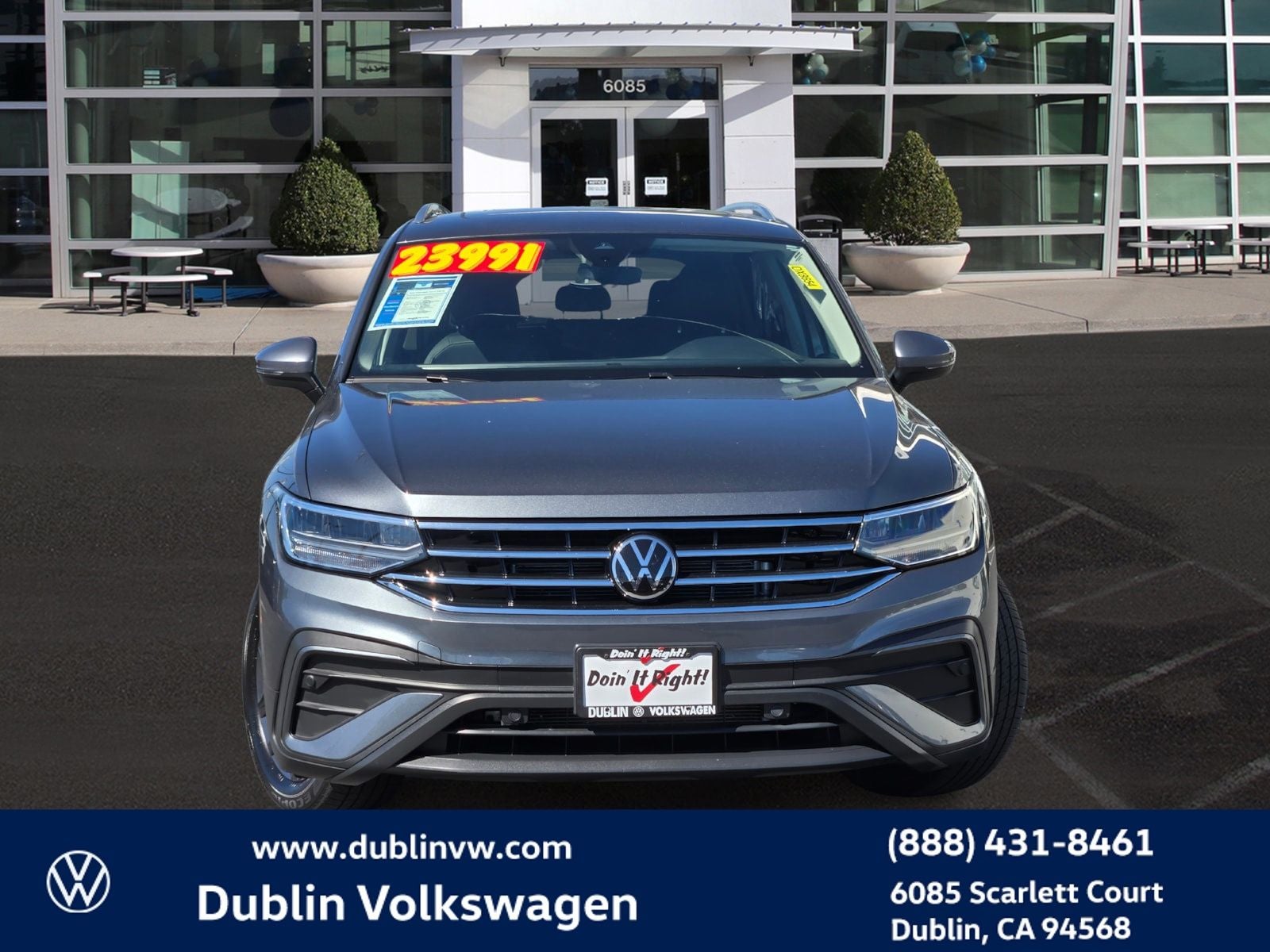 2023 Volkswagen Tiguan 2.0T SE