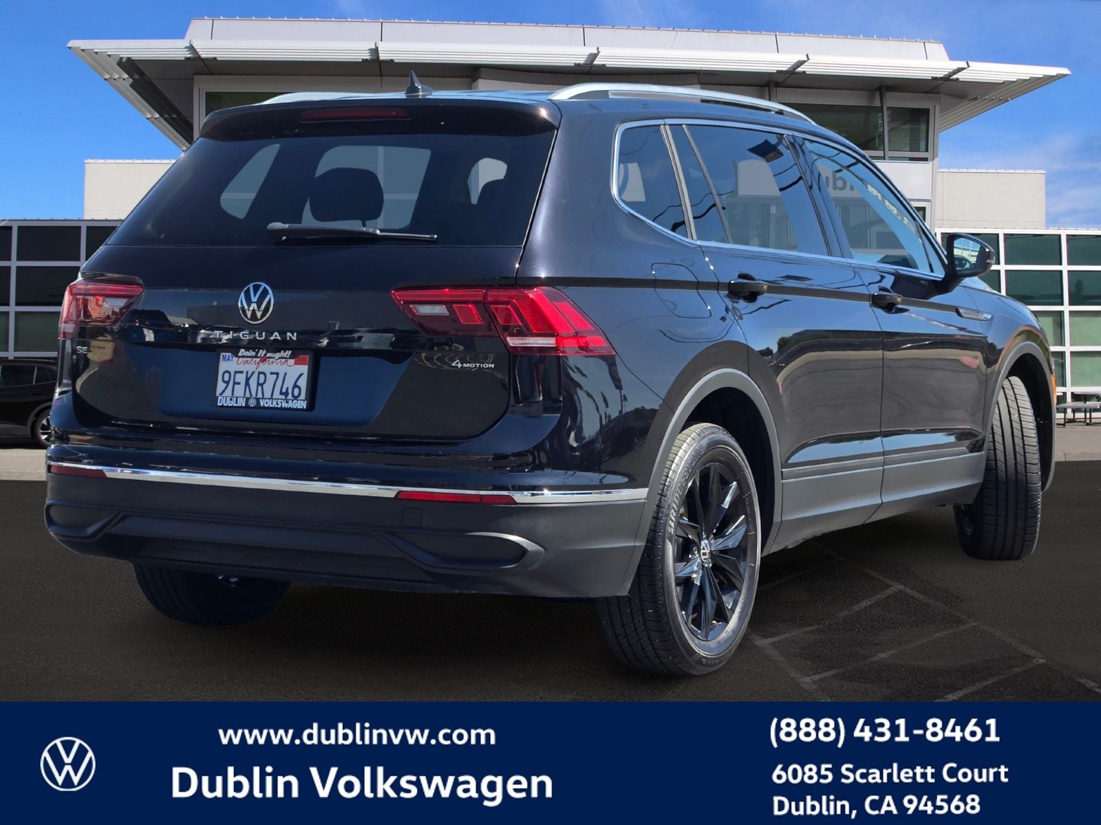 2023 Volkswagen Tiguan 2.0T SE