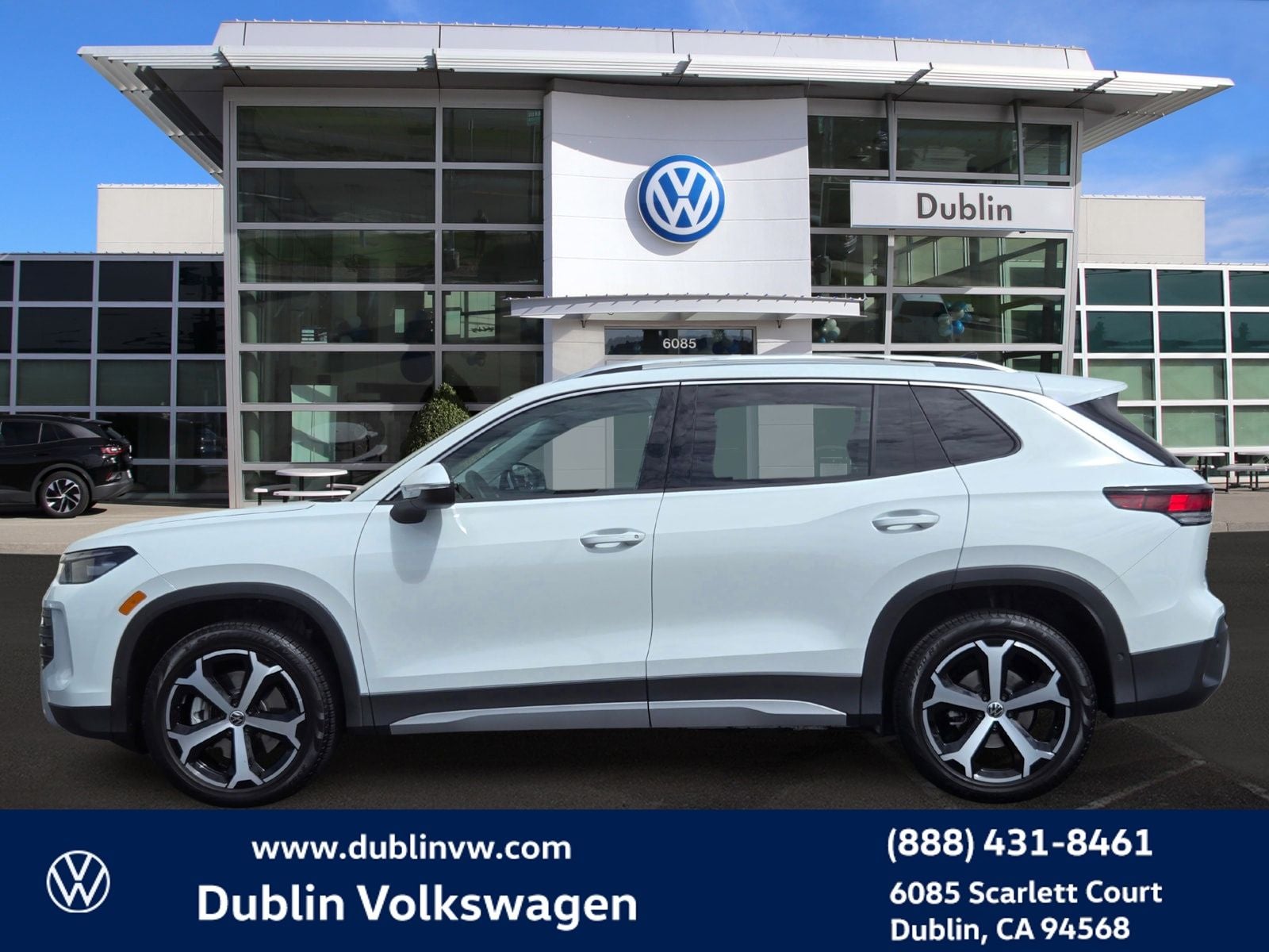 2026 Volkswagen Tiguan 2.0T SE