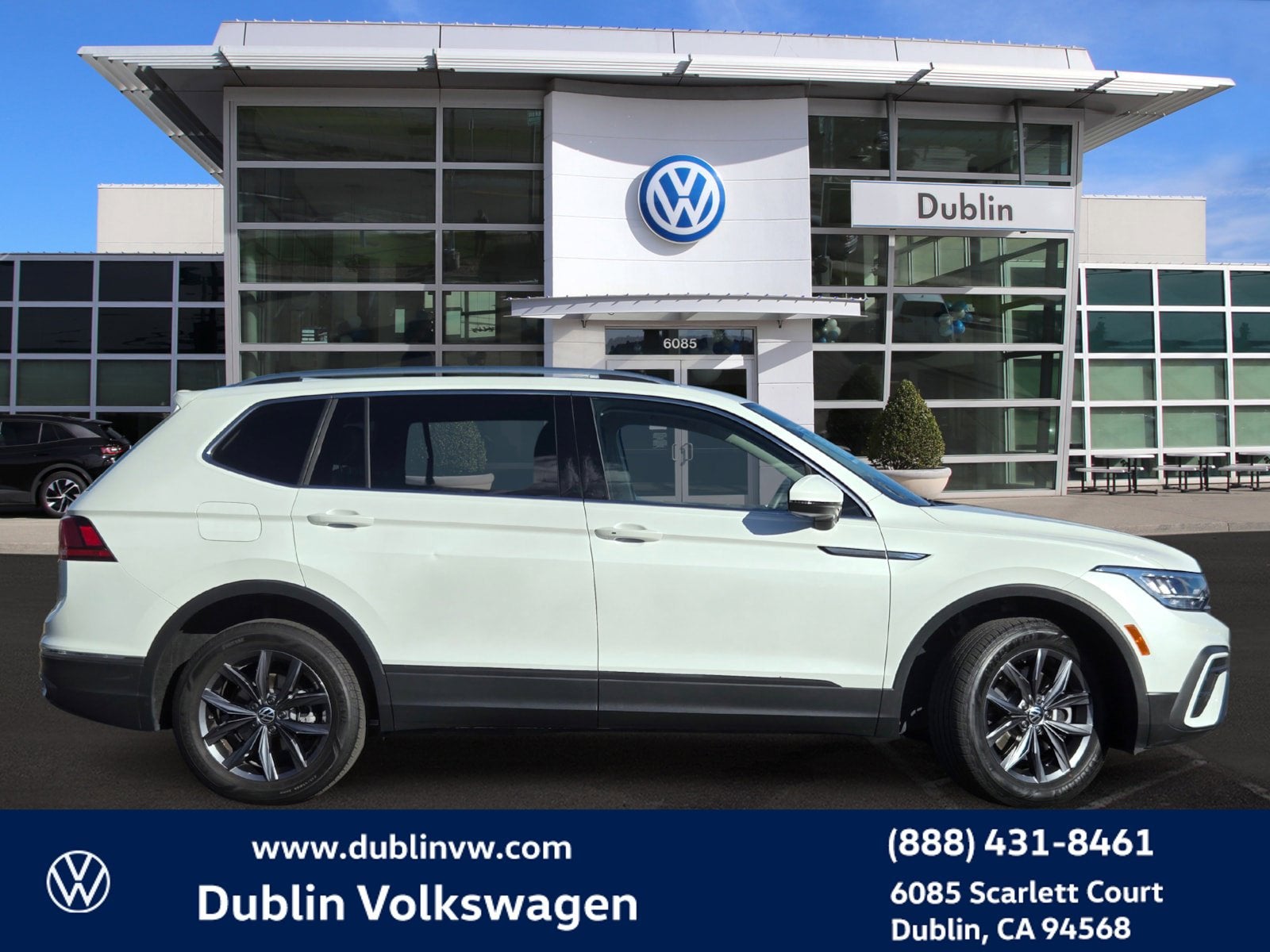 2023 Volkswagen Tiguan 2.0T SE