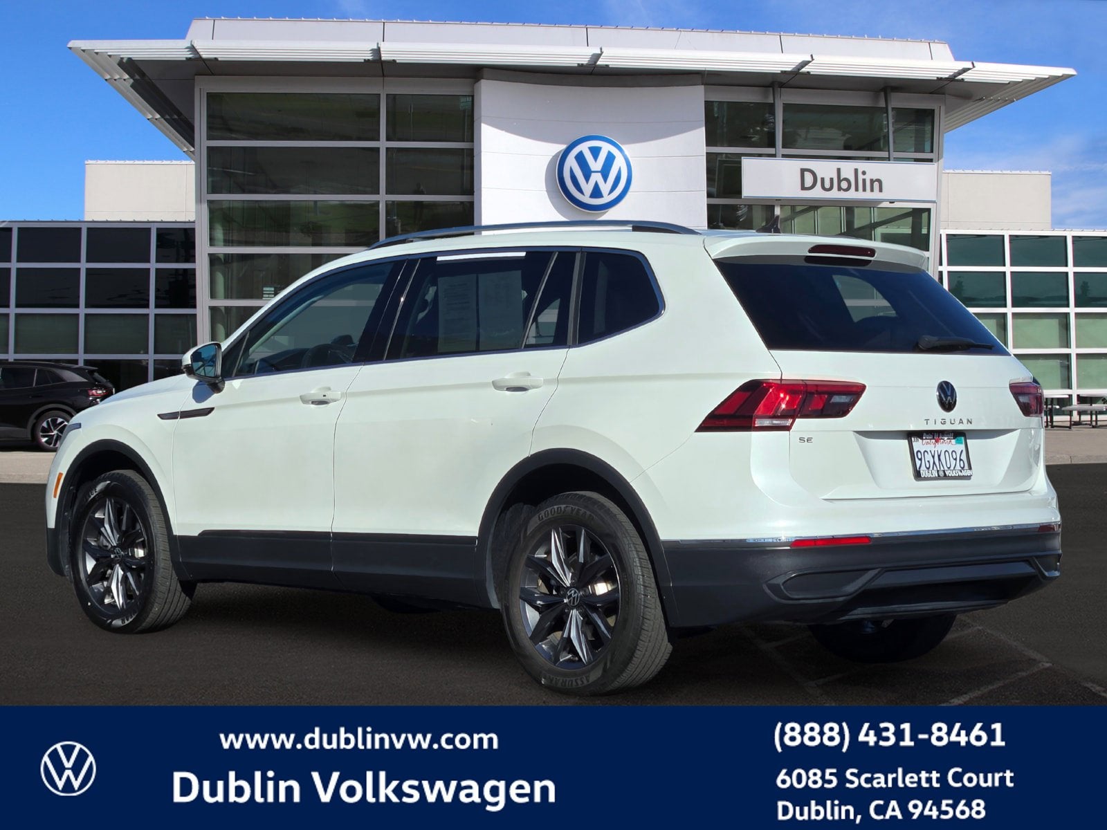 2023 Volkswagen Tiguan 2.0T SE