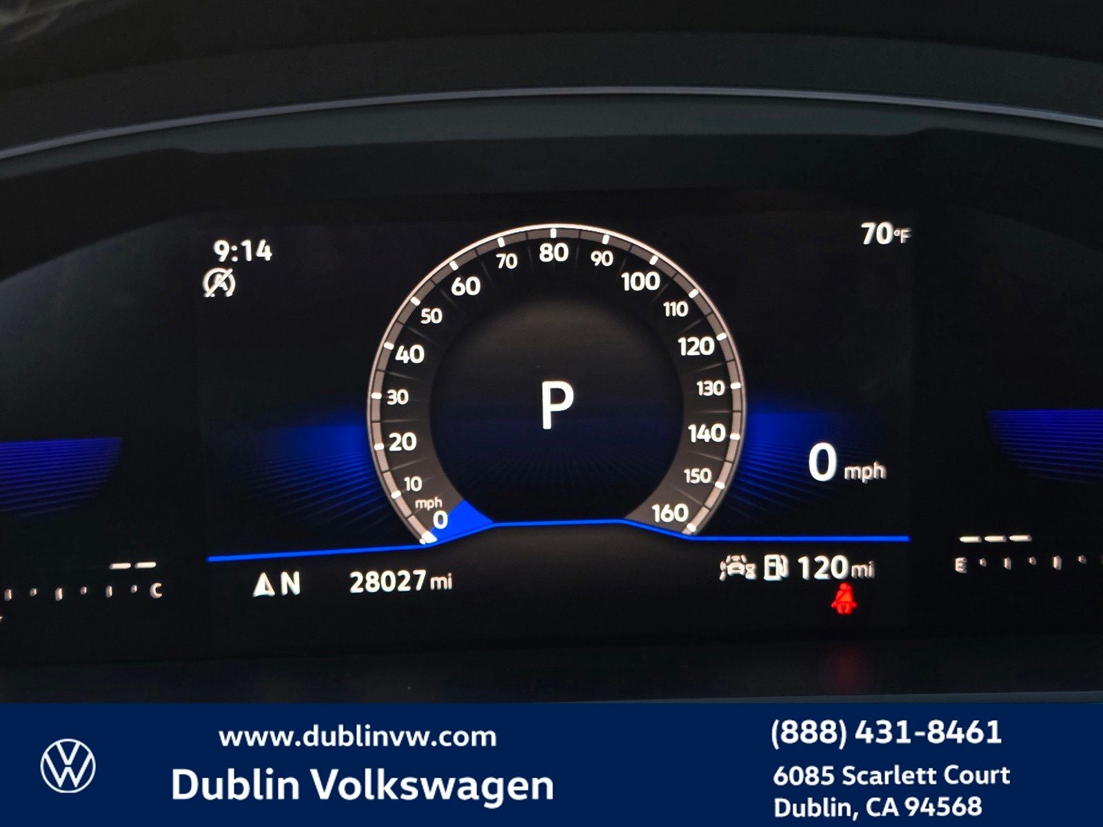 2023 Volkswagen Tiguan 2.0T SE