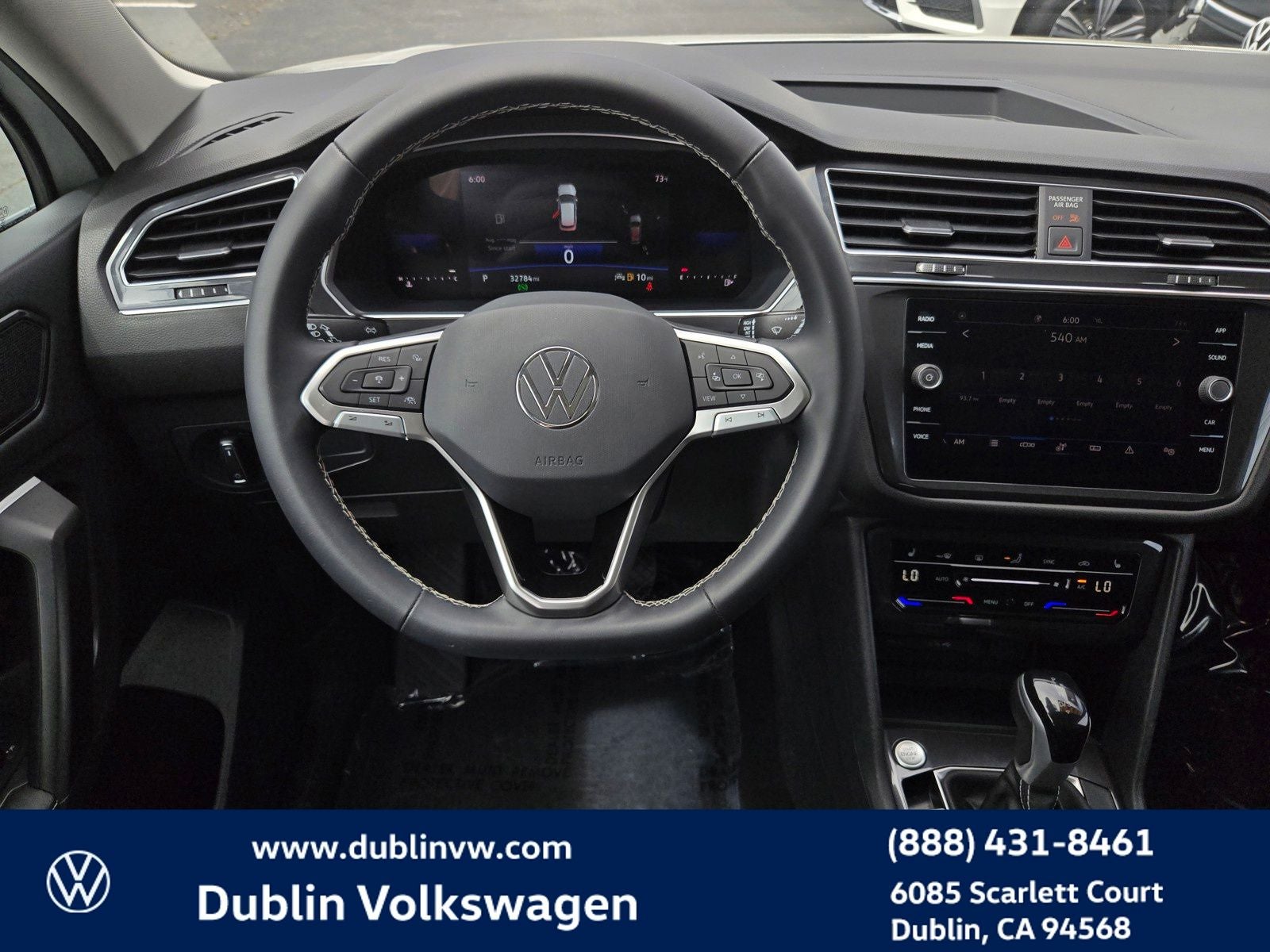 2023 Volkswagen Tiguan 2.0T SE