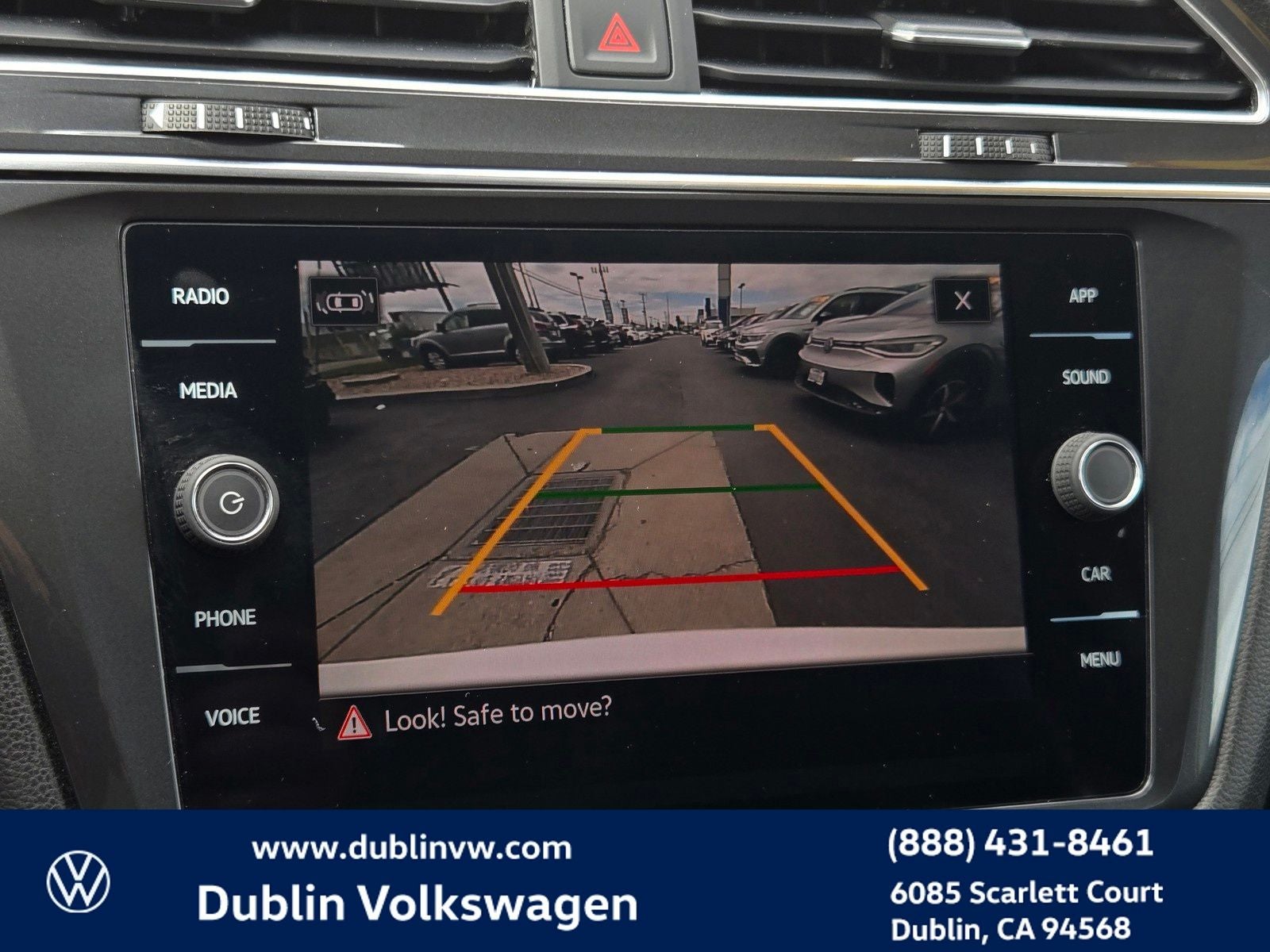 2023 Volkswagen Tiguan 2.0T SE