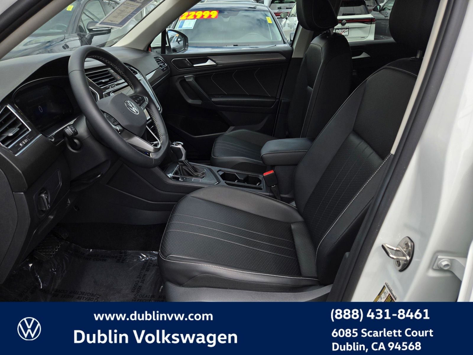 2023 Volkswagen Tiguan 2.0T SE
