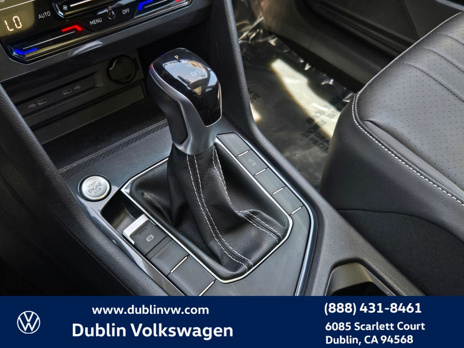 2023 Volkswagen Tiguan 2.0T SE