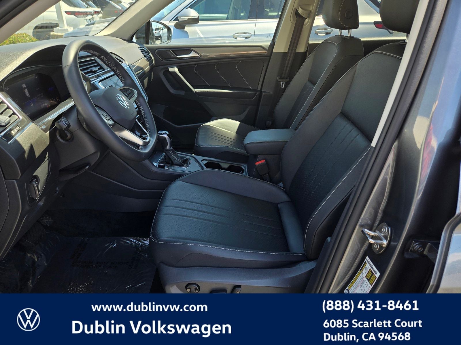2023 Volkswagen Tiguan 2.0T SE