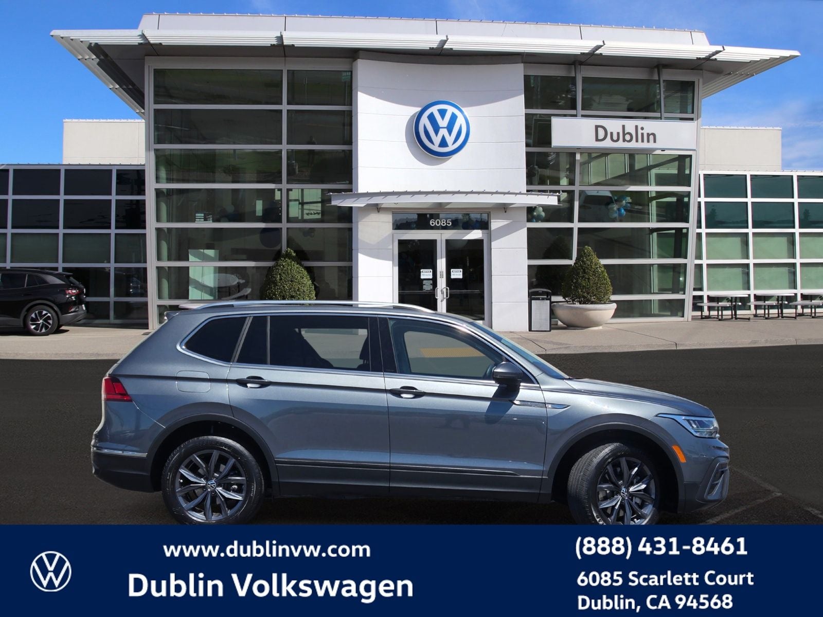 2023 Volkswagen Tiguan 2.0T SE