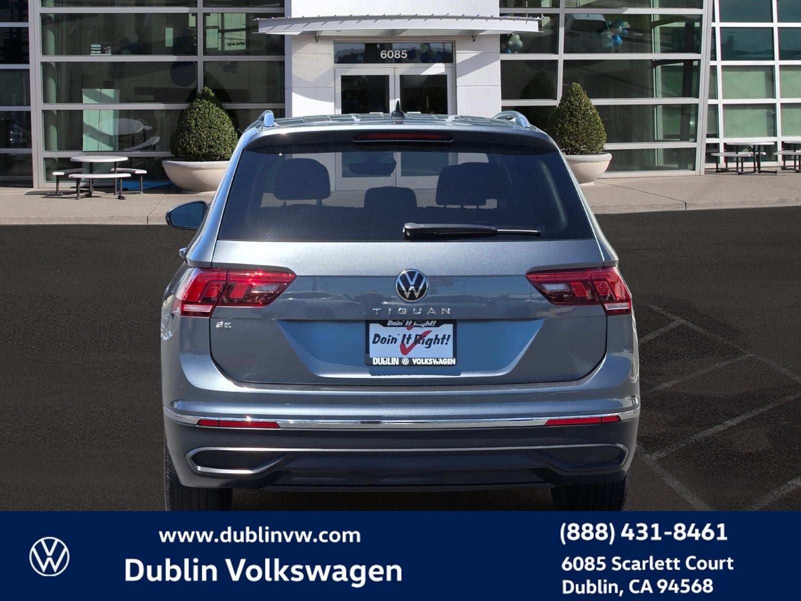 2023 Volkswagen Tiguan 2.0T SE