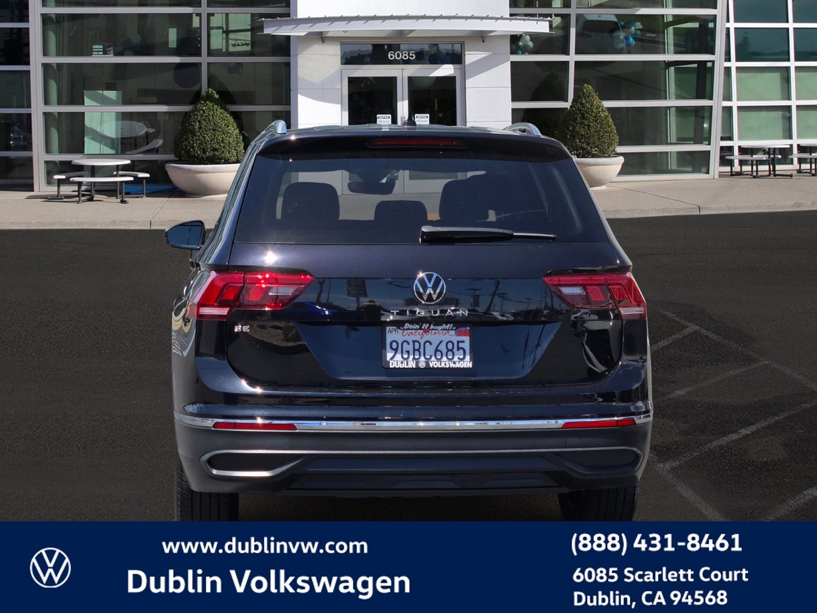 2023 Volkswagen Tiguan 2.0T SE