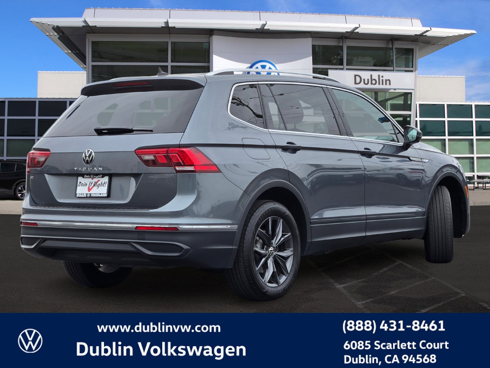2023 Volkswagen Tiguan 2.0T SE