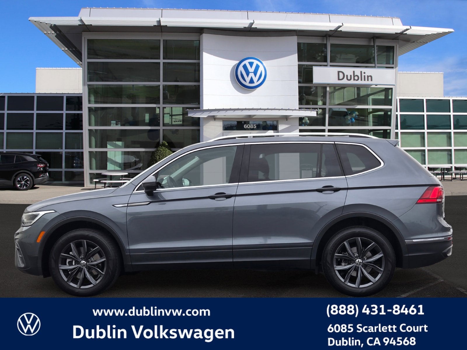 2023 Volkswagen Tiguan 2.0T SE