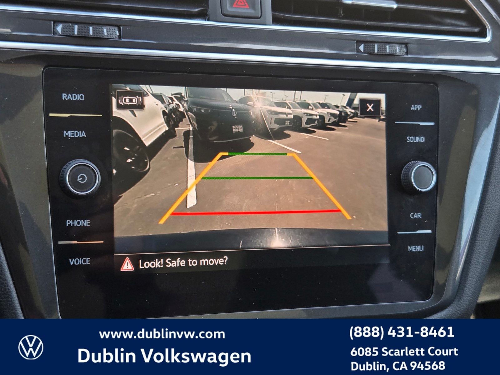 2023 Volkswagen Tiguan 2.0T SE