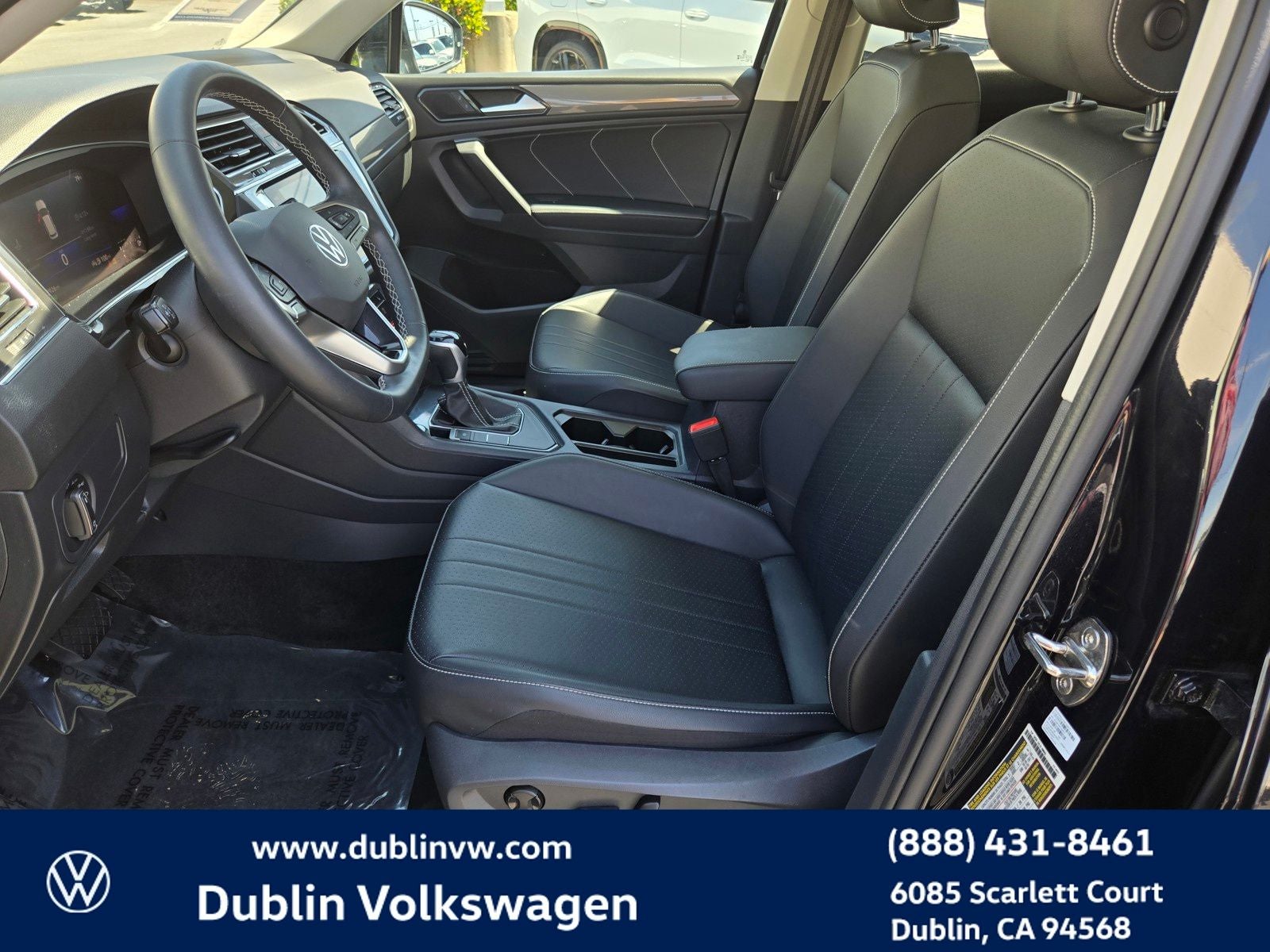 2023 Volkswagen Tiguan 2.0T SE