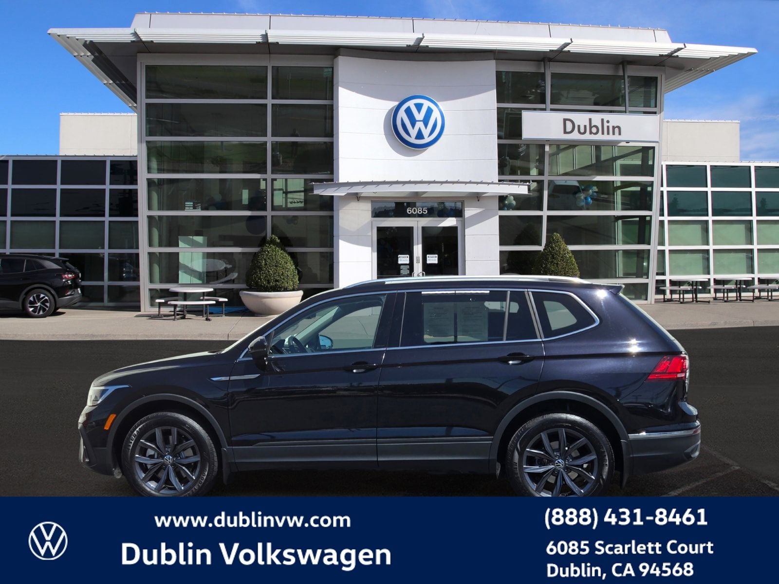 2023 Volkswagen Tiguan 2.0T SE
