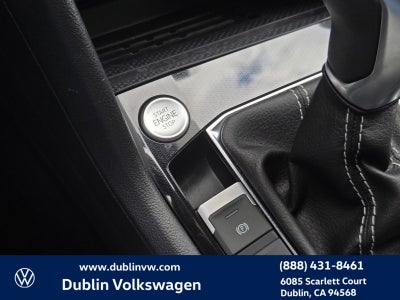 2025 Volkswagen Taos 1.5T SE