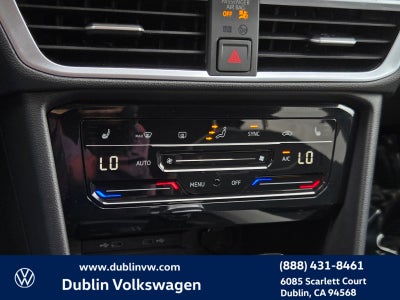 2025 Volkswagen Taos 1.5T SE