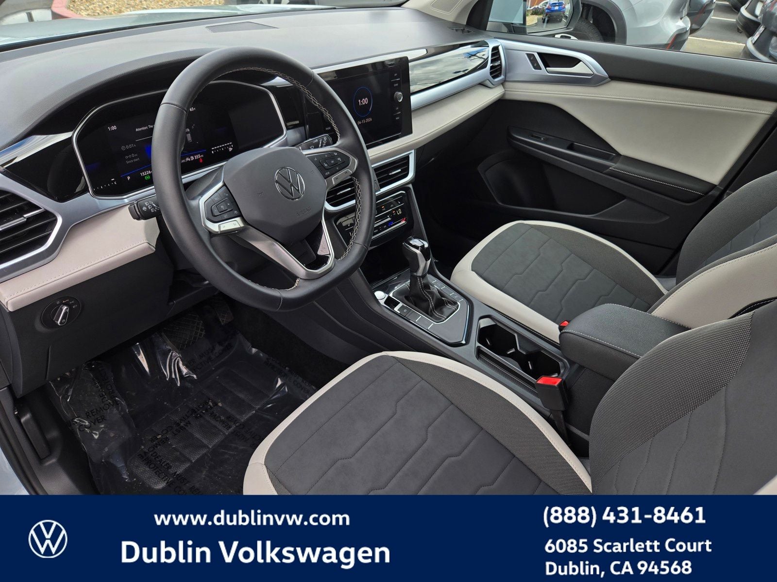 2025 Volkswagen Taos 1.5T SE