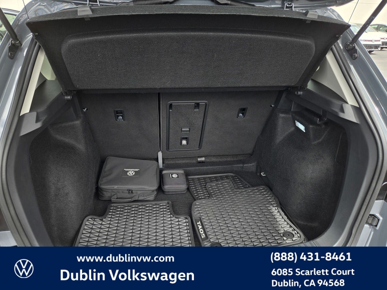 2024 Volkswagen Taos 1.5T SE