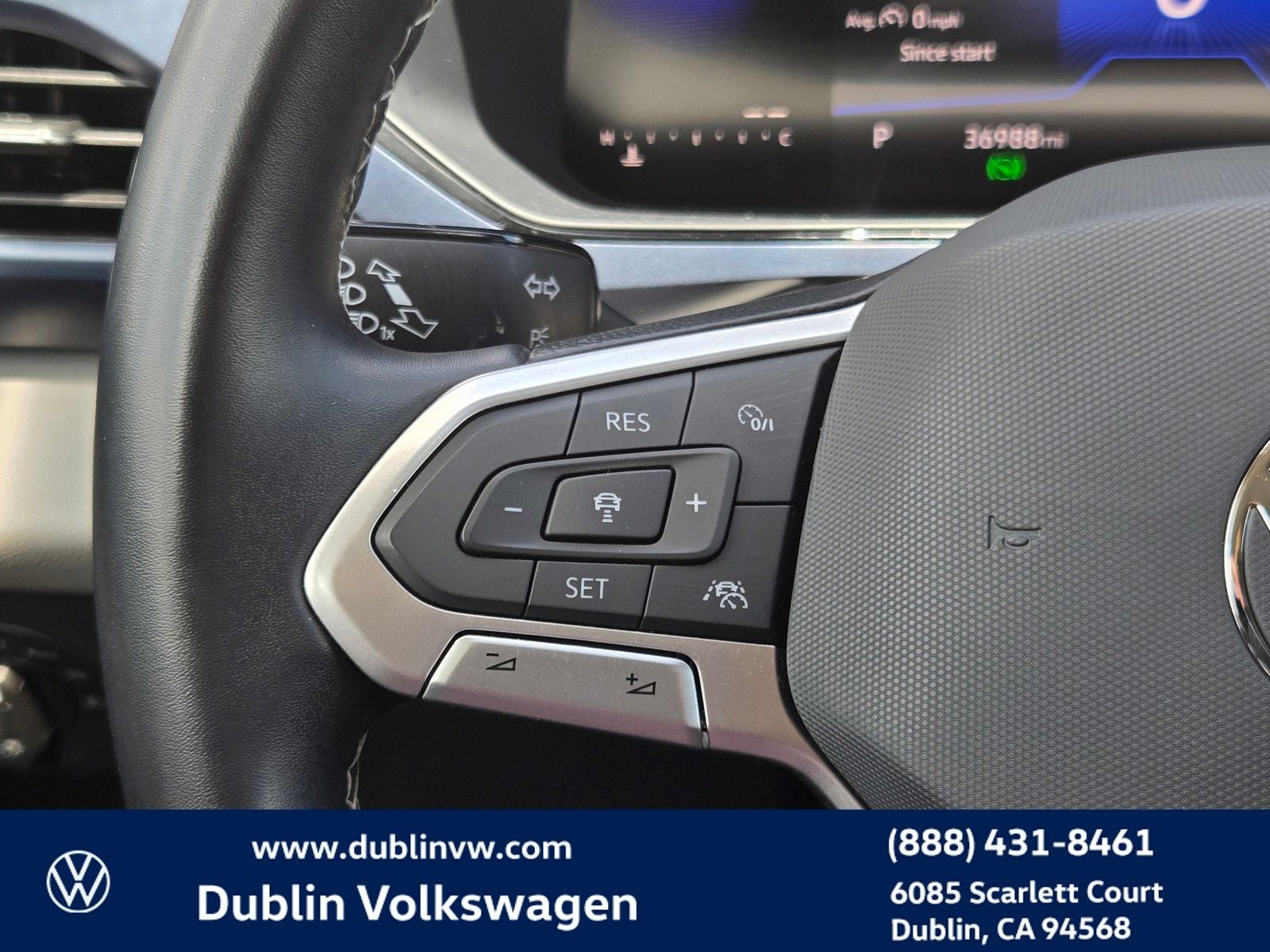 2023 Volkswagen Taos 1.5T SE