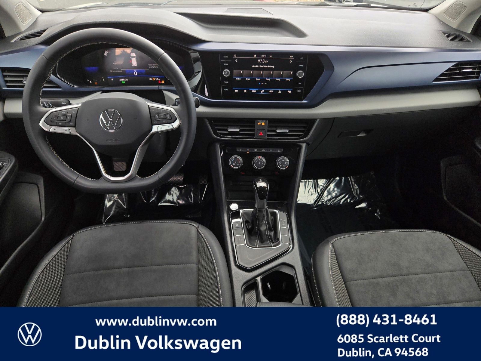 2023 Volkswagen Taos 1.5T SE