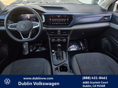 2024 Volkswagen Taos 1.5T SE
