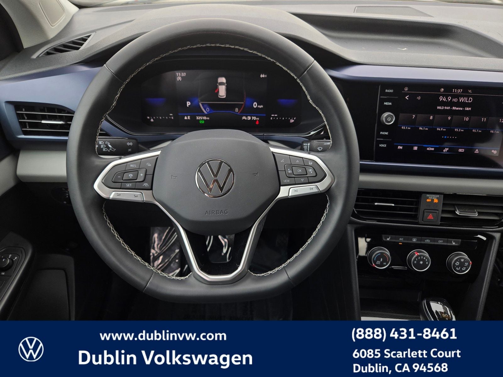2023 Volkswagen Taos 1.5T SE