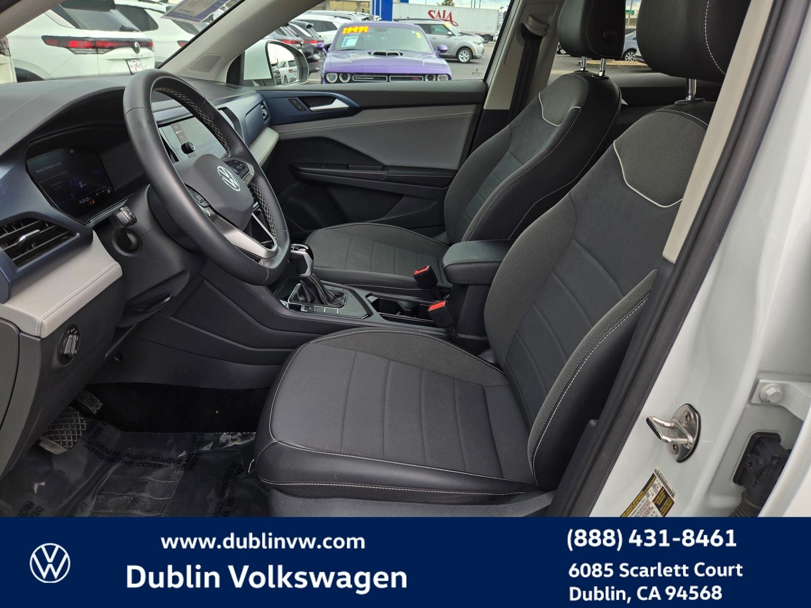 2024 Volkswagen Taos 1.5T SE