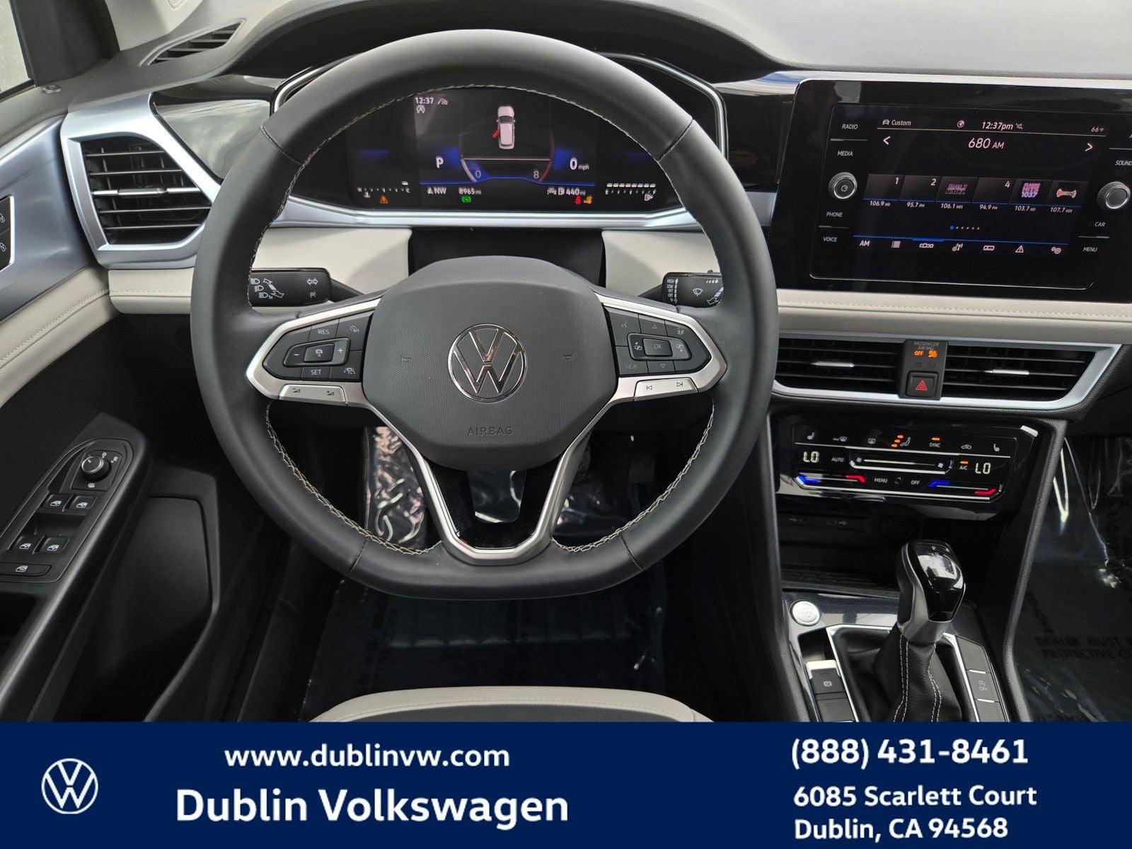 2025 Volkswagen Taos 1.5T SE