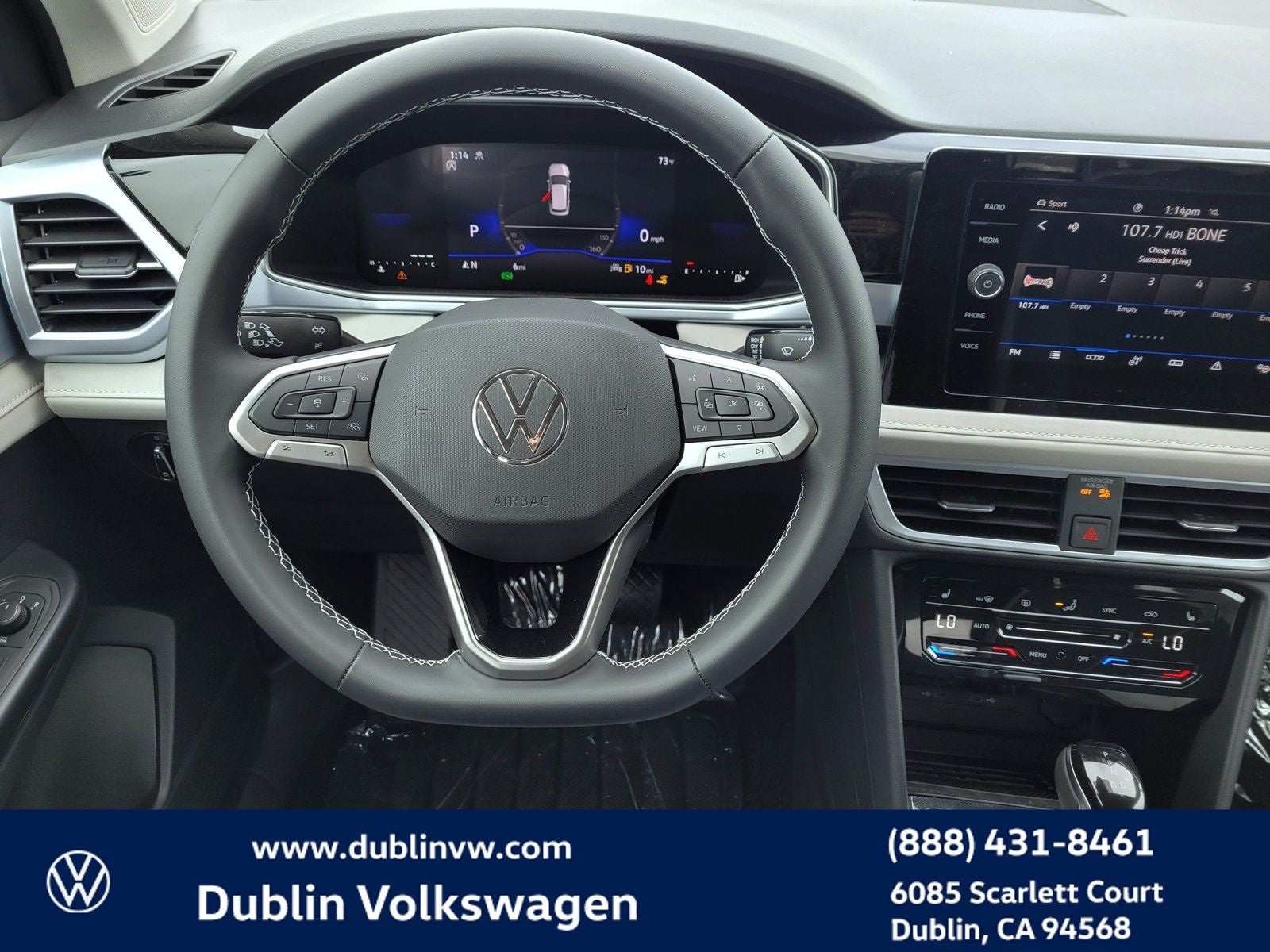 2025 Volkswagen Taos 1.5T SE