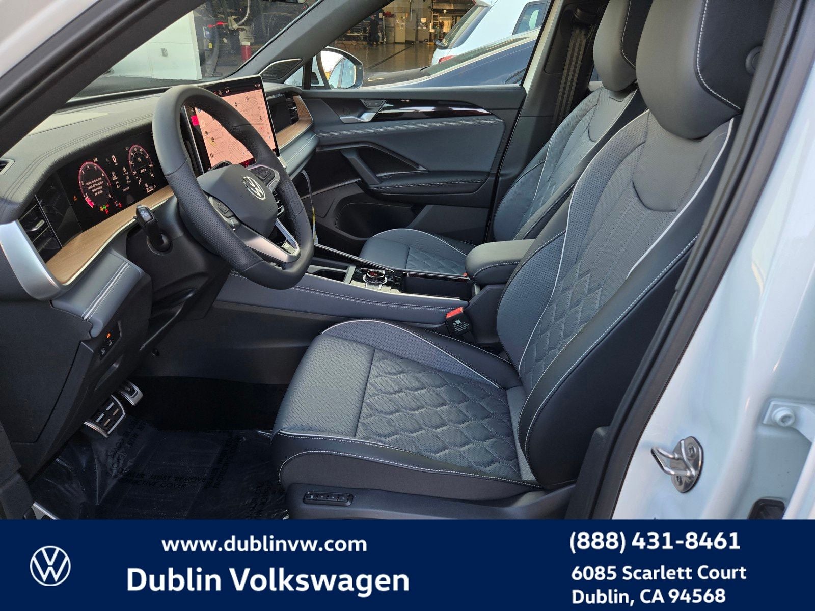 2026 Volkswagen Tiguan 2.0T SEL R-Line Turbo