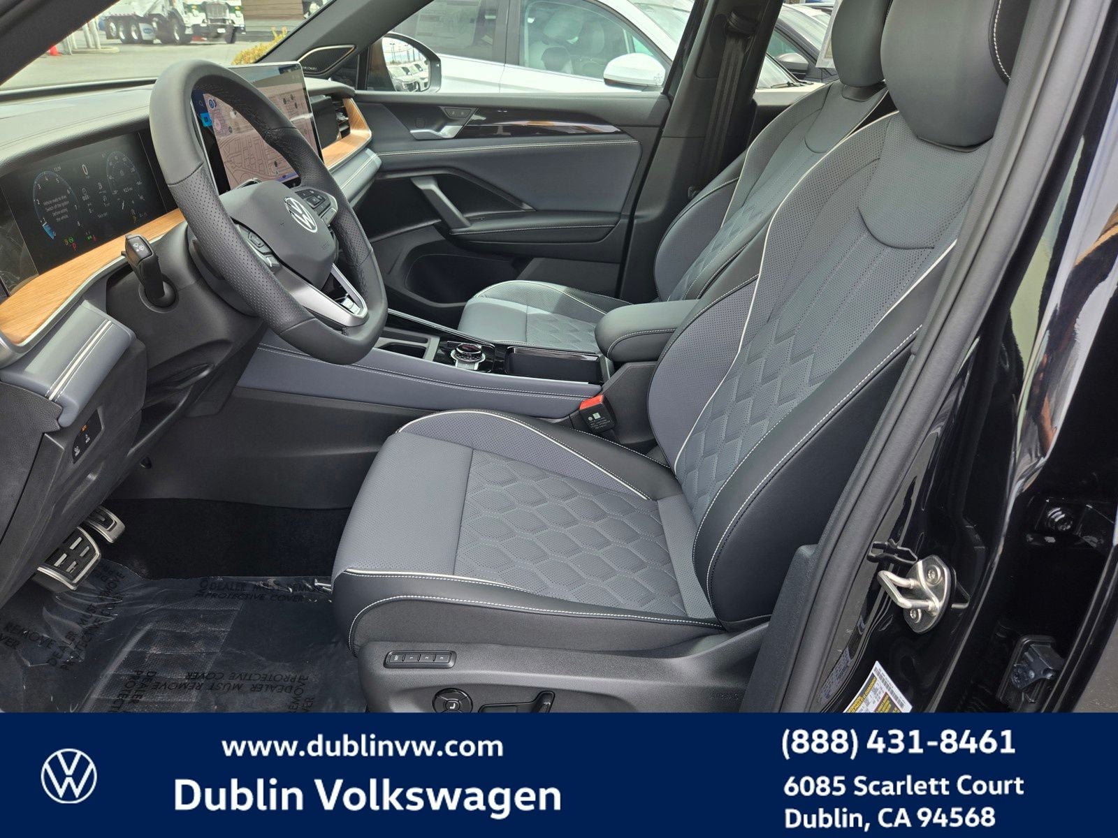 2026 Volkswagen Tiguan 2.0T SEL R-Line Turbo