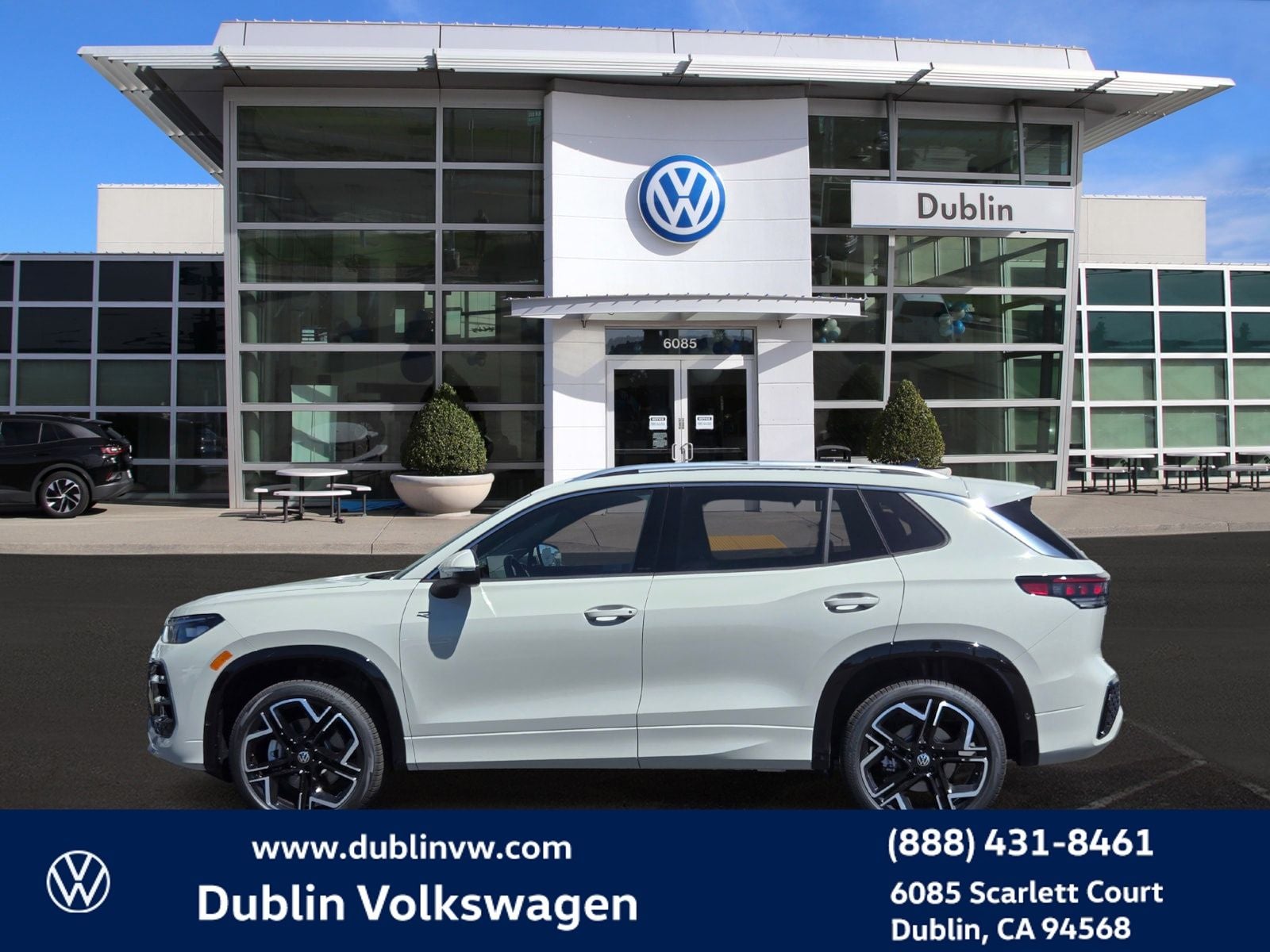 2026 Volkswagen Tiguan 2.0T SEL R-Line Turbo