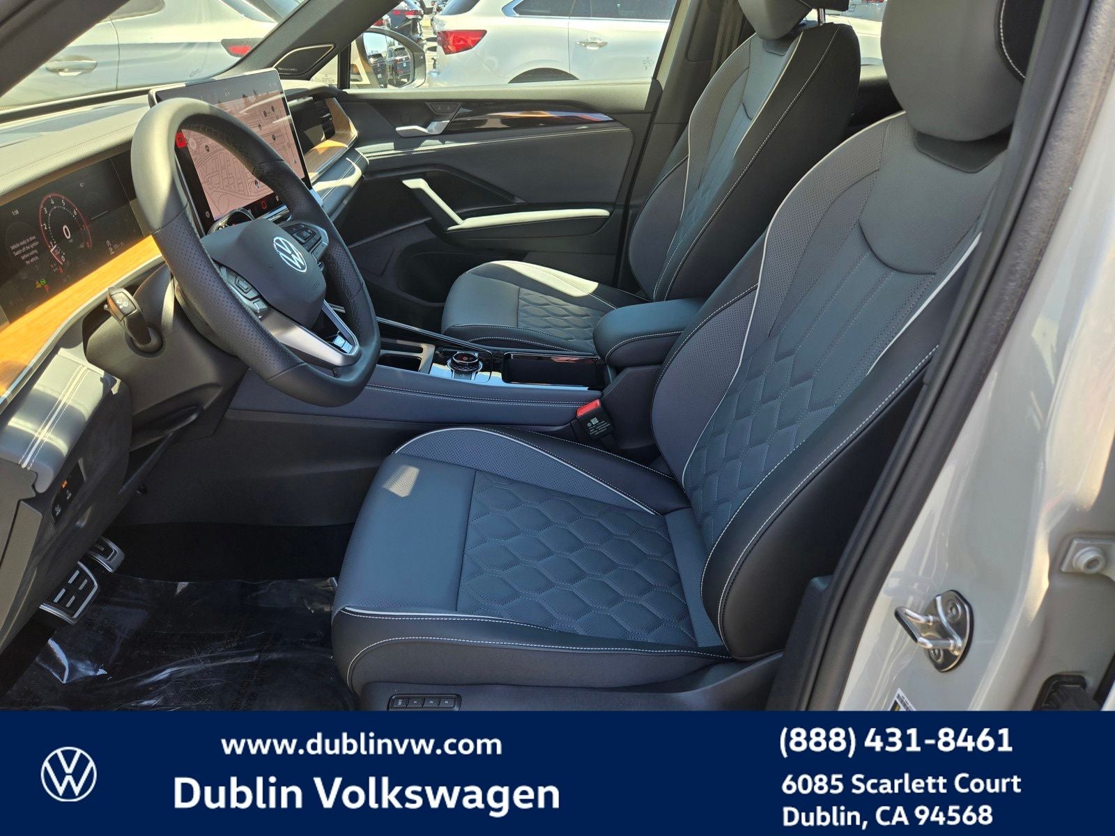 2026 Volkswagen Tiguan 2.0T SEL R-Line Turbo