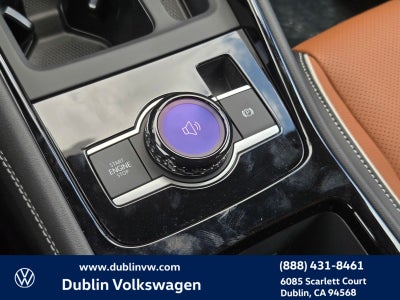 2026 Volkswagen Tiguan 2.0T SEL R-Line
