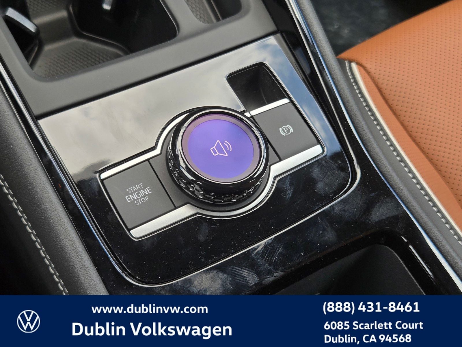 2026 Volkswagen Tiguan 2.0T SEL R-Line