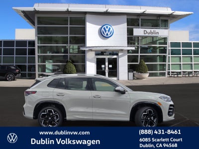 2026 Volkswagen Tiguan 2.0T SEL R-Line