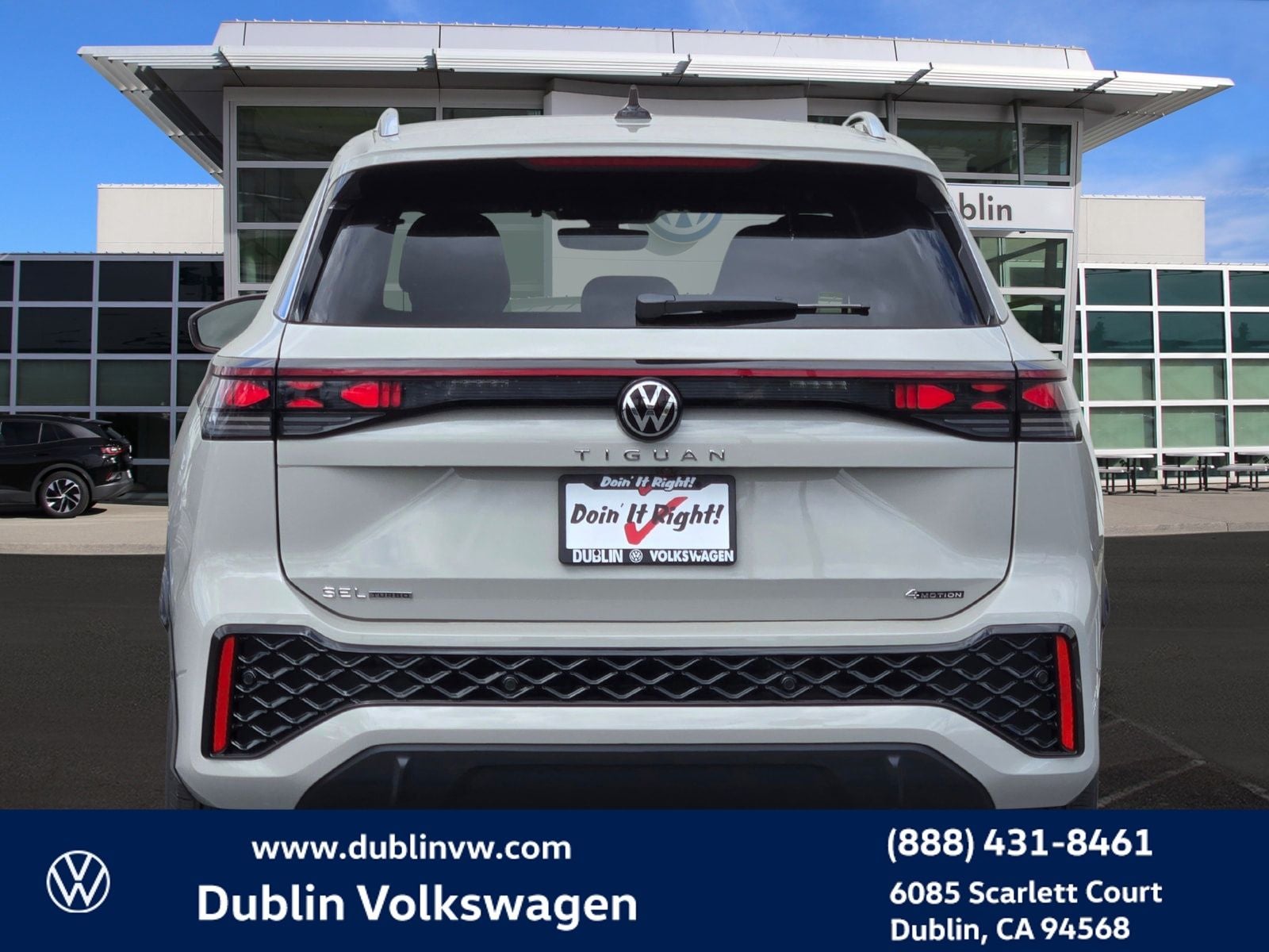 2026 Volkswagen Tiguan 2.0T SEL R-Line
