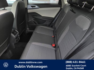 2025 Volkswagen Taos 1.5T SE