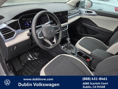 2025 Volkswagen Taos 1.5T SE