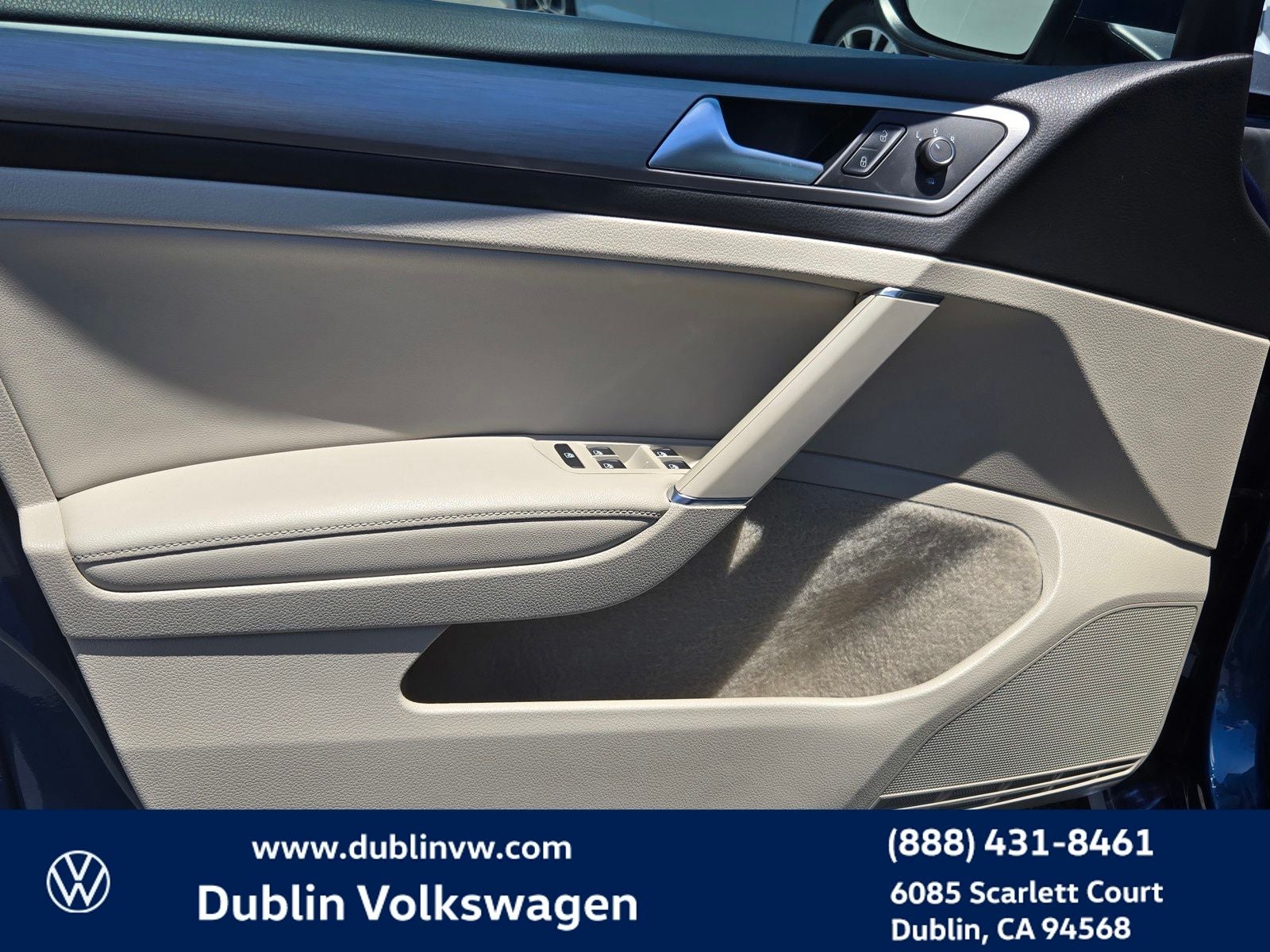 2017 Volkswagen Golf TSI SEL 4-Door
