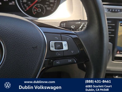 2017 Volkswagen Golf TSI SEL 4-Door